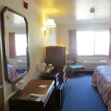 Days Inn By Wyndham Capitol Reef Torrey Exterior photo